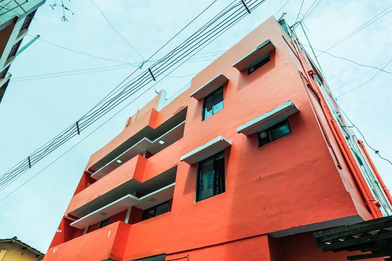 OYO 36500 Sri Krishna Inn Udagamandalam Exterior foto