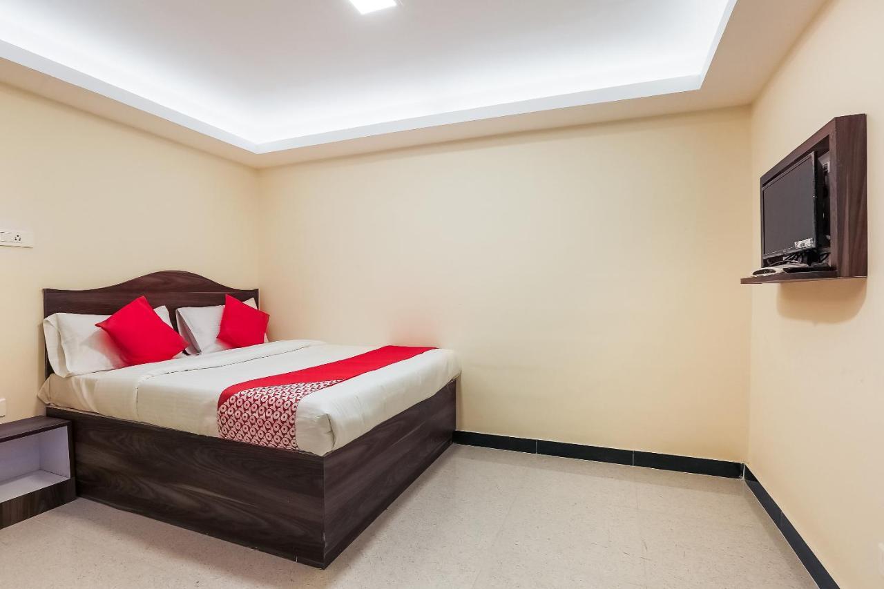 OYO 36500 Sri Krishna Inn Udagamandalam Exterior foto